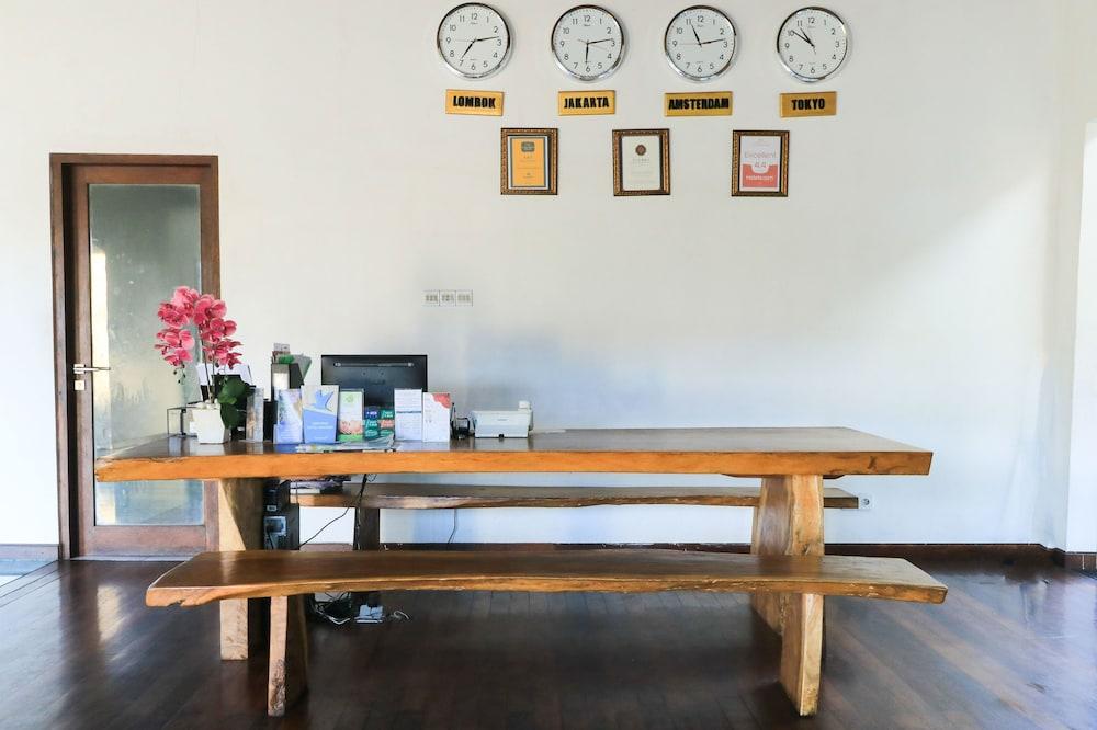Coconut Boutique Resort Senggigi Dış mekan fotoğraf