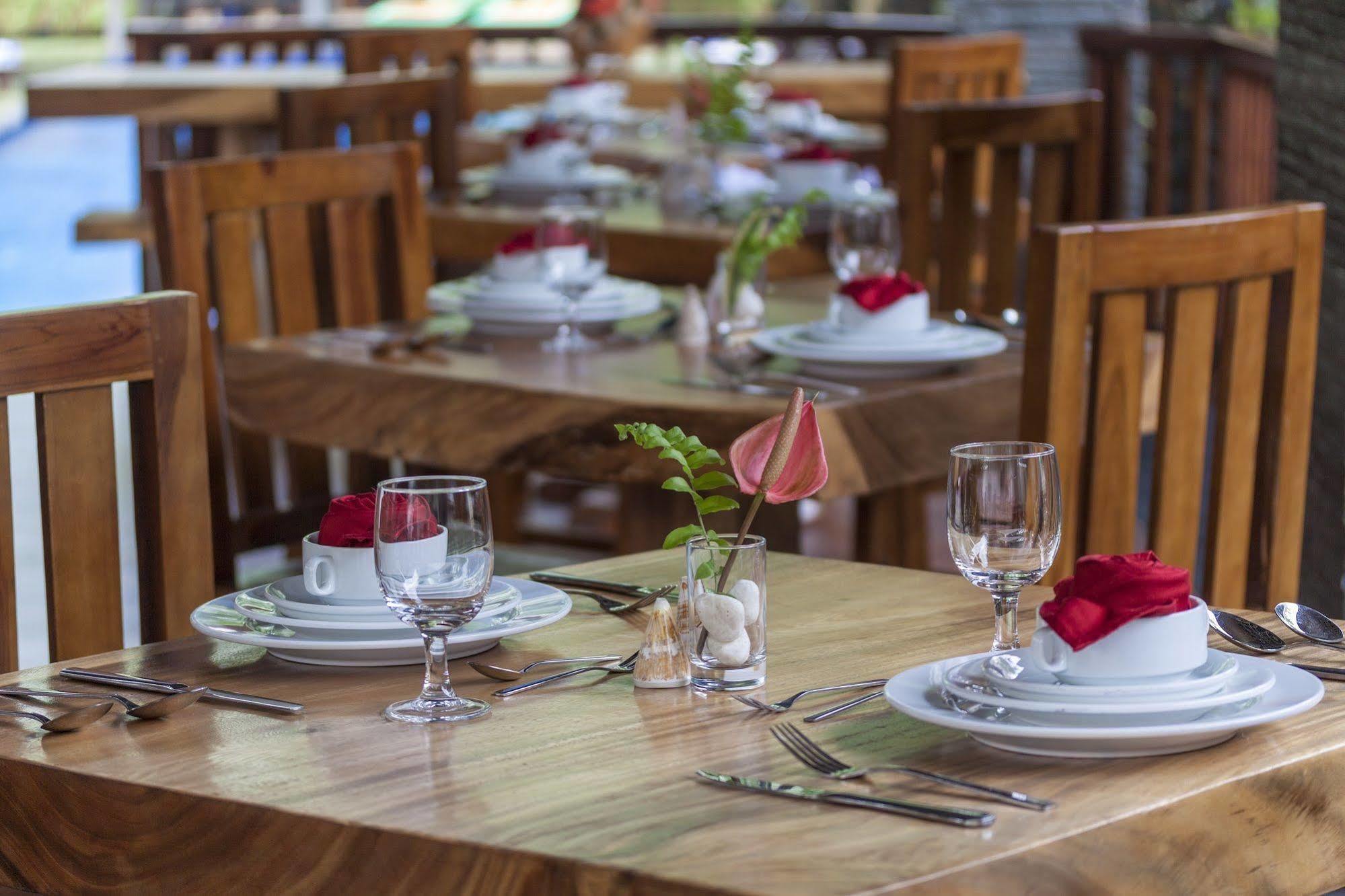 Coconut Boutique Resort Senggigi Dış mekan fotoğraf