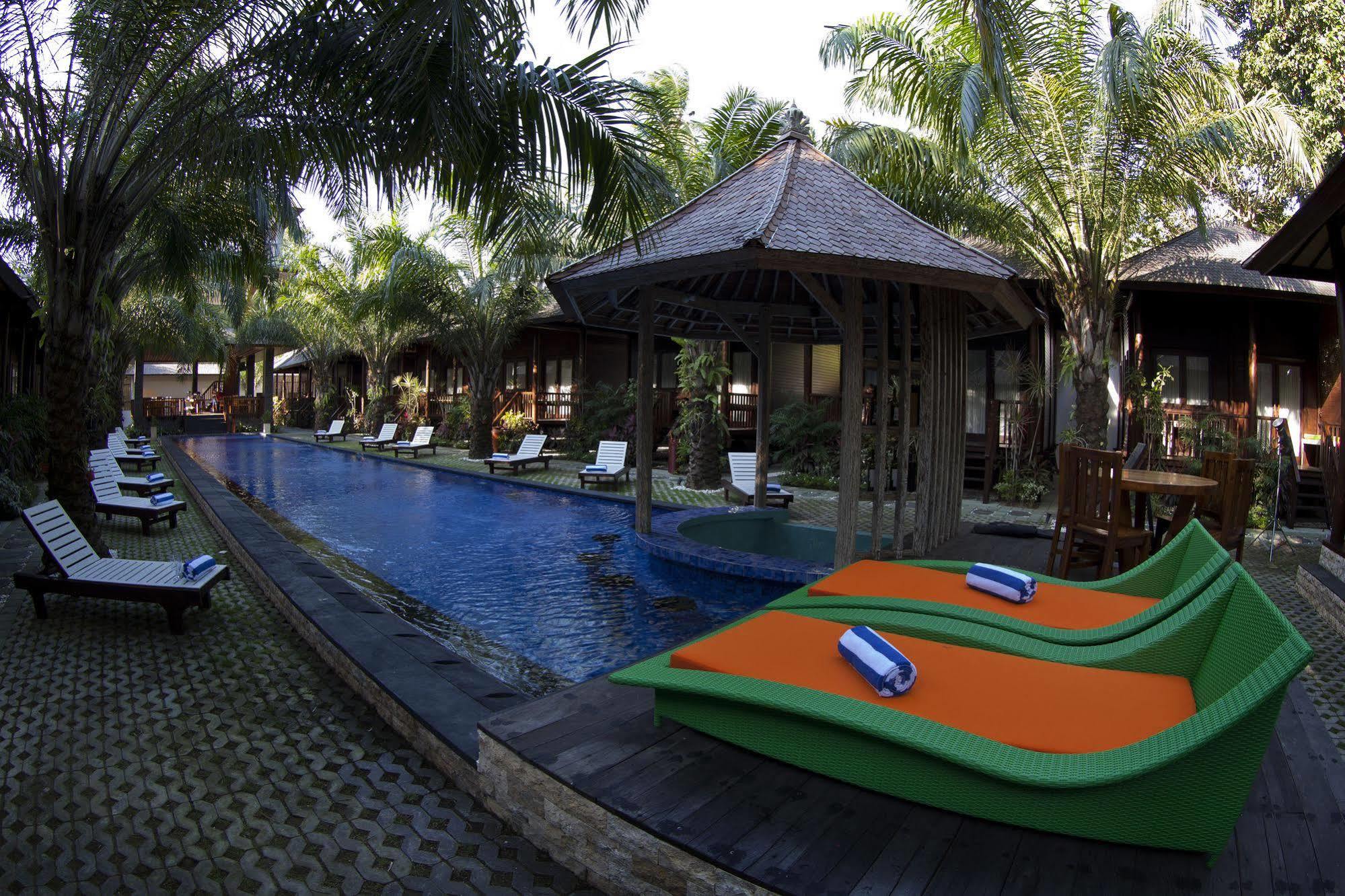 Coconut Boutique Resort Senggigi Dış mekan fotoğraf